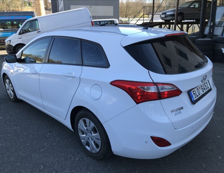 Hyundai i30 Kombi 1,6 l 81 kw