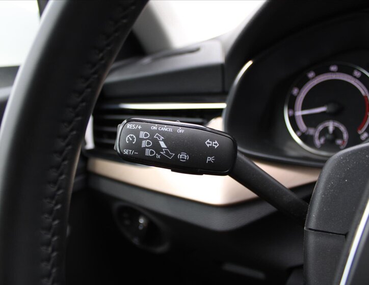 Škoda Scala Hatchback 1,5 l 110 kw