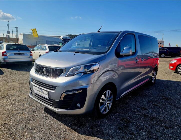 Peugeot Traveller 3