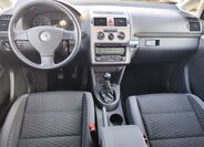 Volkswagen Touran 12