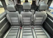 Peugeot Traveller 21