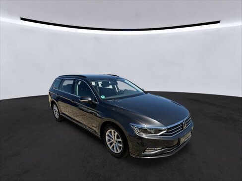 Volkswagen Passat Kombi 2,0 l 110 kw