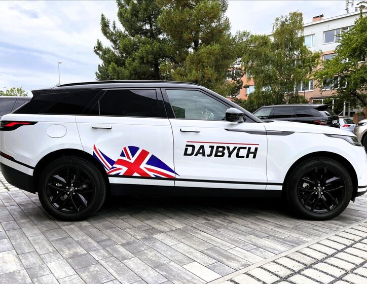 Land Rover Range Rover Velar SUV 2,0 l 150 kw