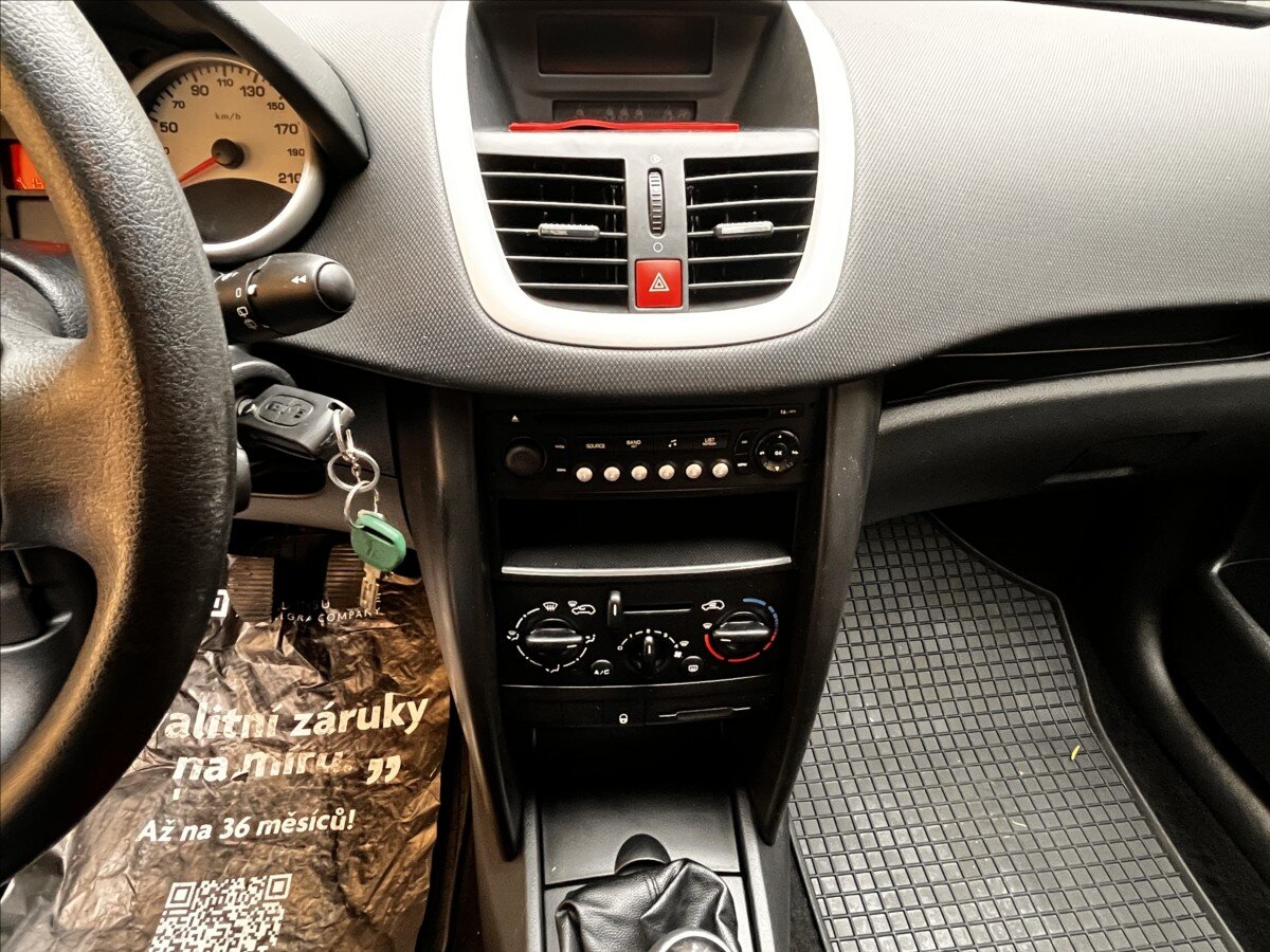 Peugeot 207 Hatchback 1,4 l 70 kw