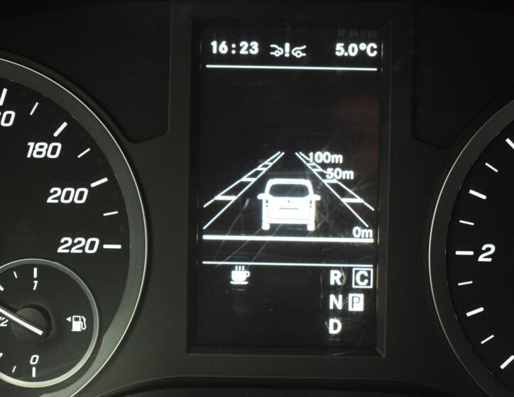 Mercedes-Benz Vito Skříň 2,0 l 120 kw