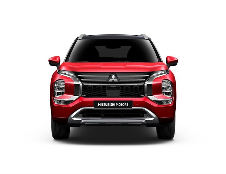 Mitsubishi Outlander SUV / Terénní 2,4 l 225 kw