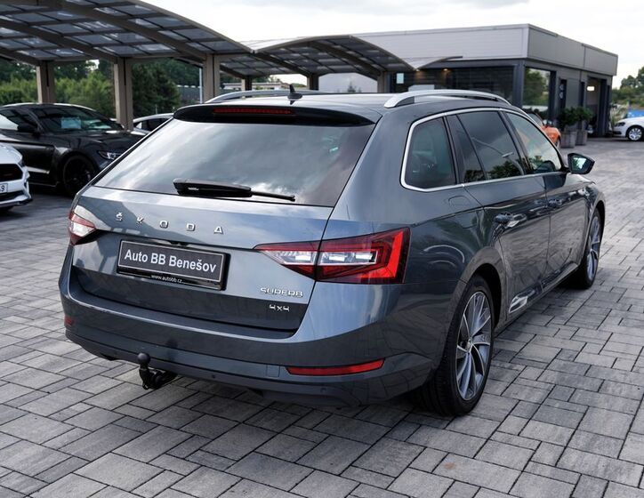 Škoda Superb 6
