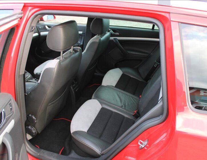 Škoda Octavia Kombi 2,0 l 125 kw