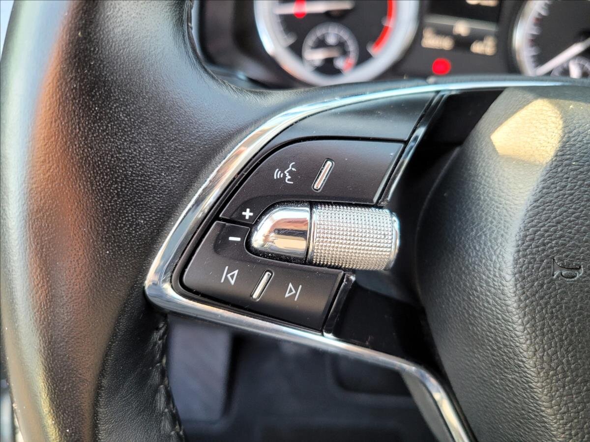 Škoda Kodiaq SUV / Terénní 1,5 l 110 kw