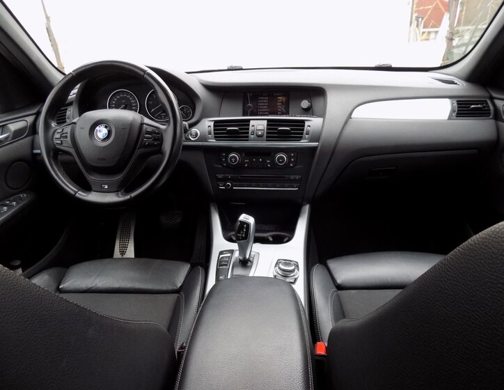 BMW X3 SUV / Terénní 2,0 l 135 kw