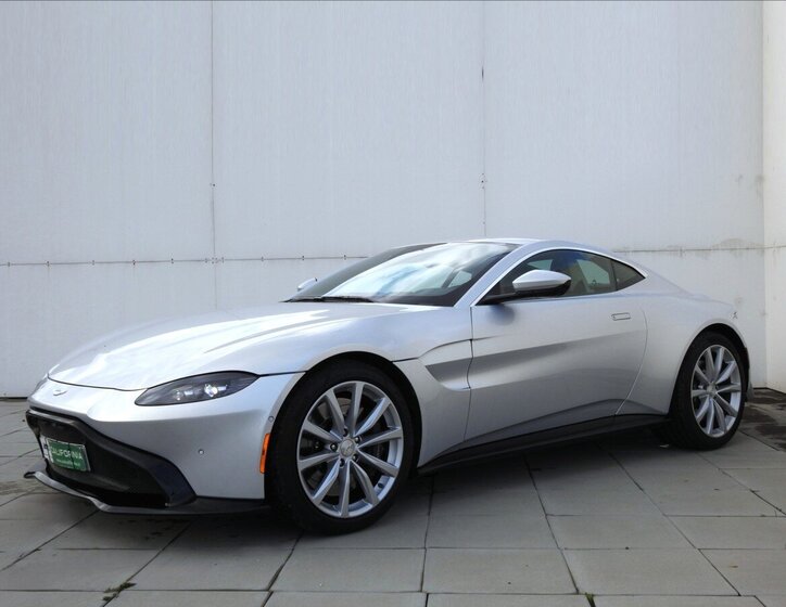 Aston Martin Vantage Kupé 4,0 l 375 kw