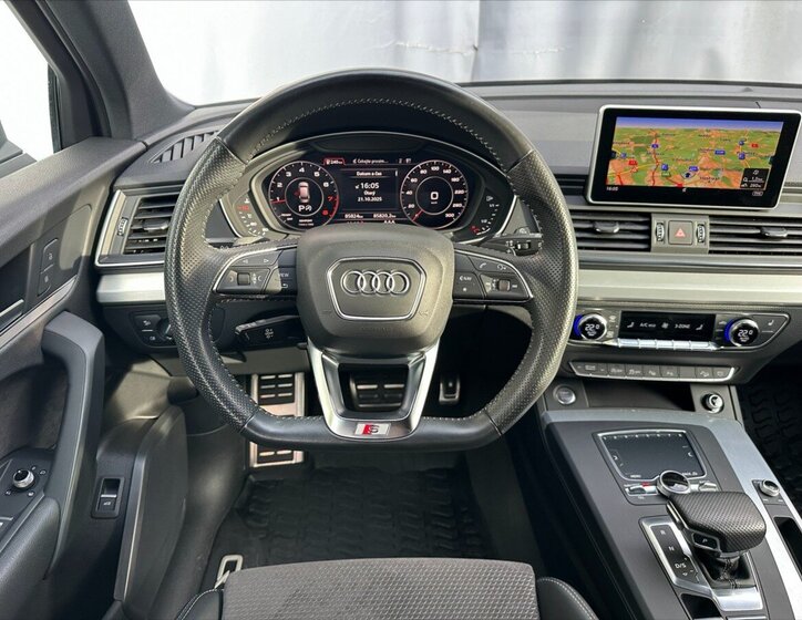 Audi Q5 21