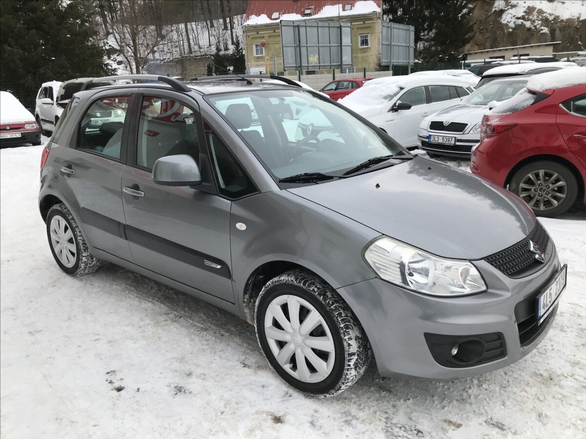 Suzuki SX4