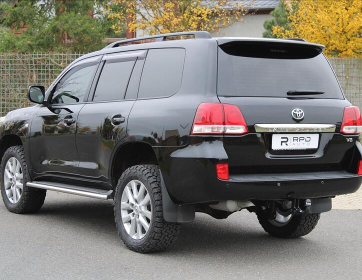 Toyota Land Cruiser 48