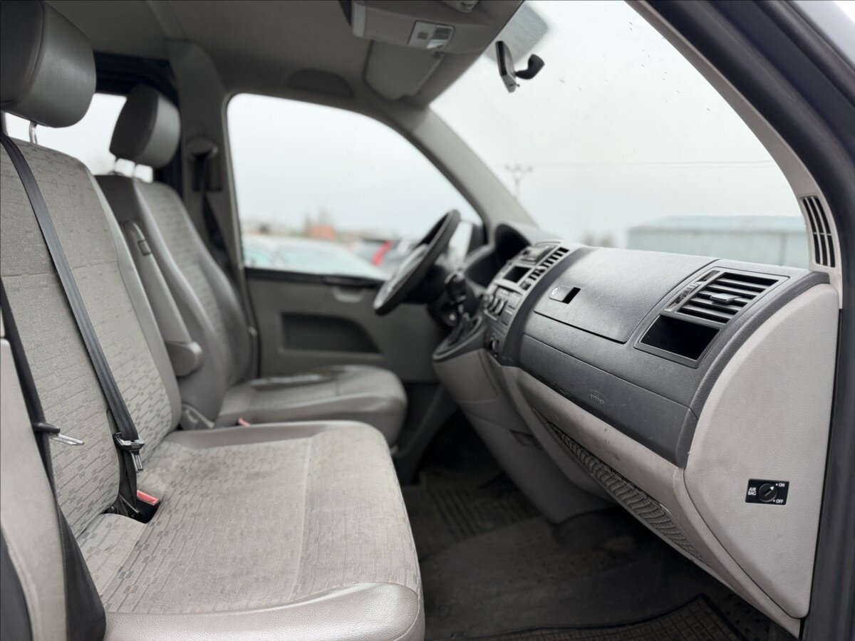 Volkswagen Transporter MPV 2,0 l 75 kw