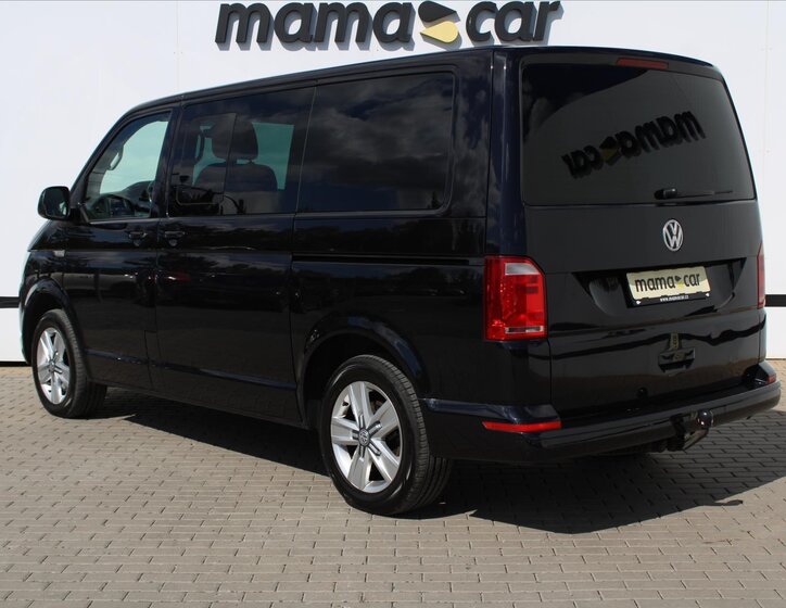 Volkswagen Multivan 5