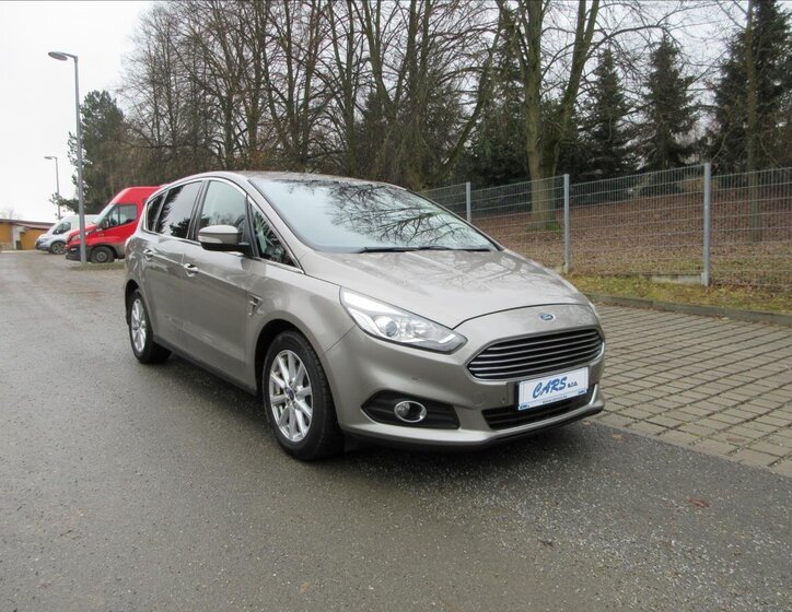 Ford S-MAX Hatchback 2,0 l 132 kw