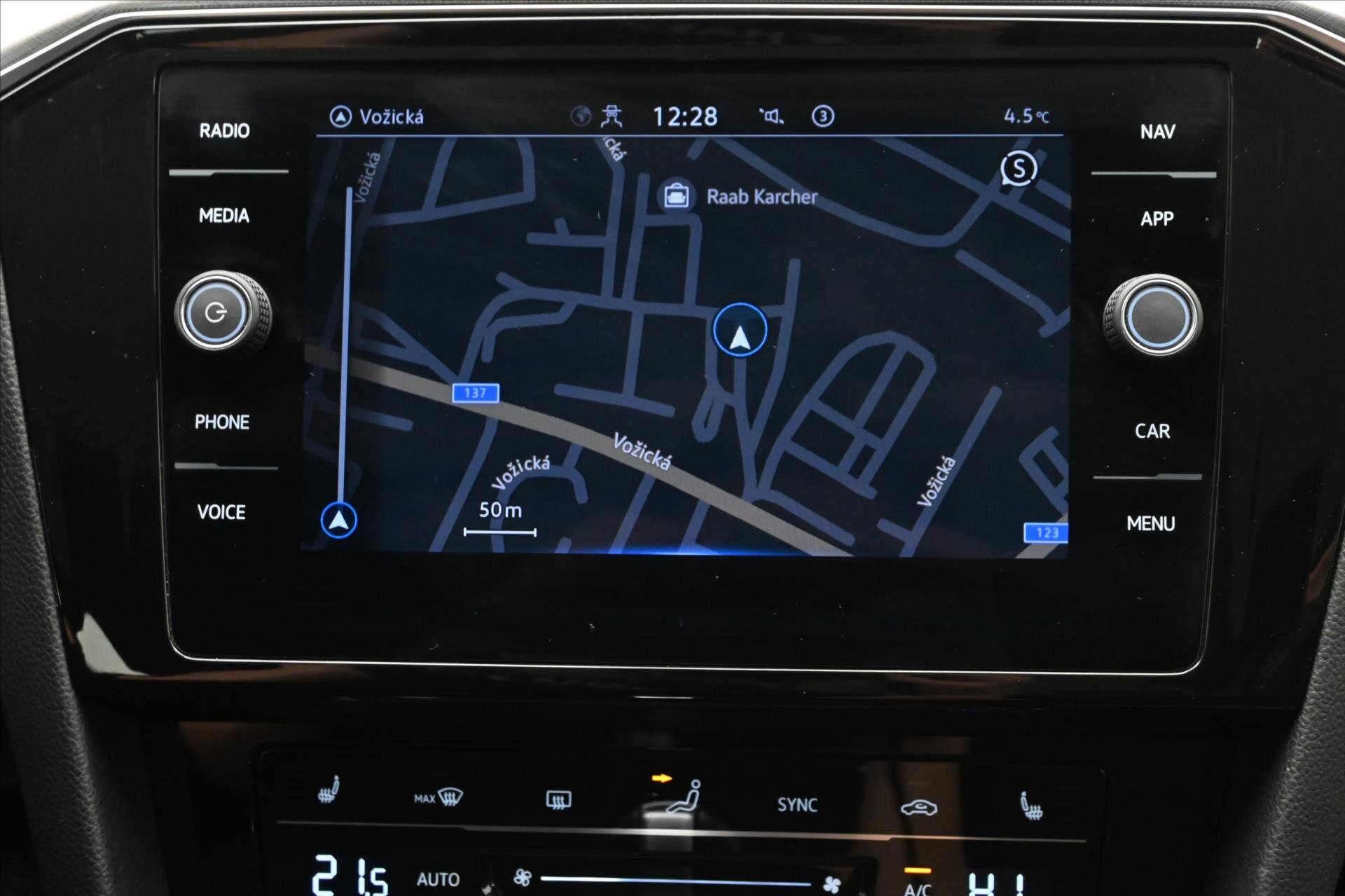 Volkswagen Passat Kombi 2,0 l 110 kw