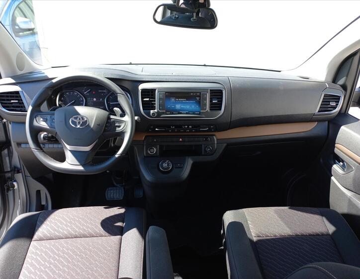 Toyota ProAce Verso 14