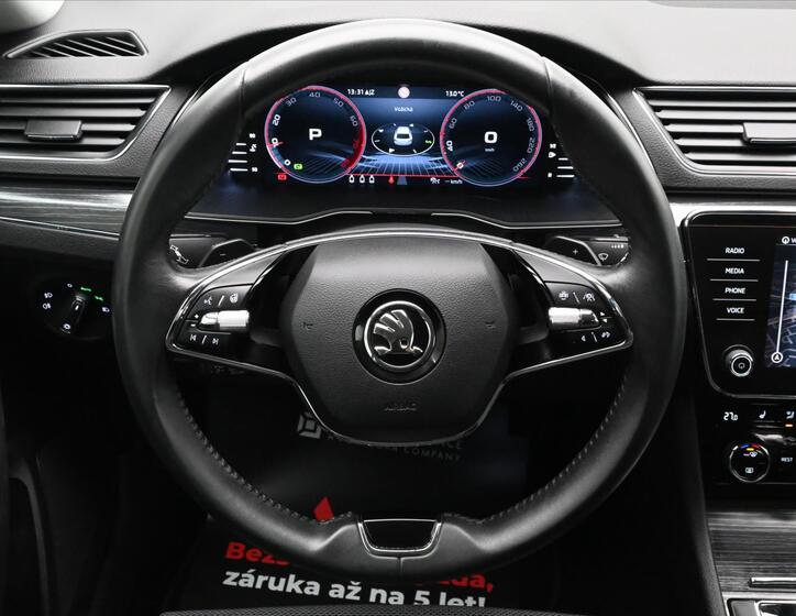 Škoda Superb 18