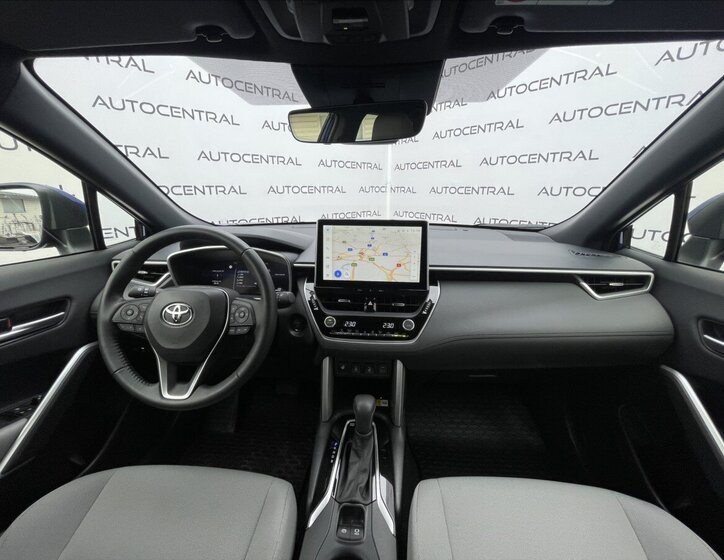 Toyota Corolla Cross SUV 2,0 l 112 kw