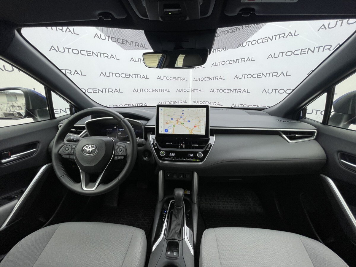 Toyota Corolla Cross SUV 2,0 l 112 kw