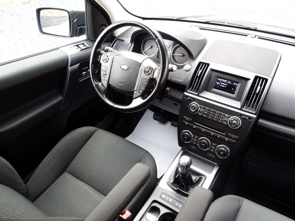Land Rover Freelander SUV / Terénní 2,2 l 110 kw