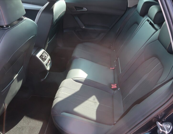 Cupra Formentor SUV / Terénní 1,5 l 110 kw