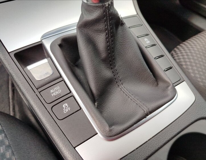 Volkswagen Passat Kombi 2,0 l 103 kw