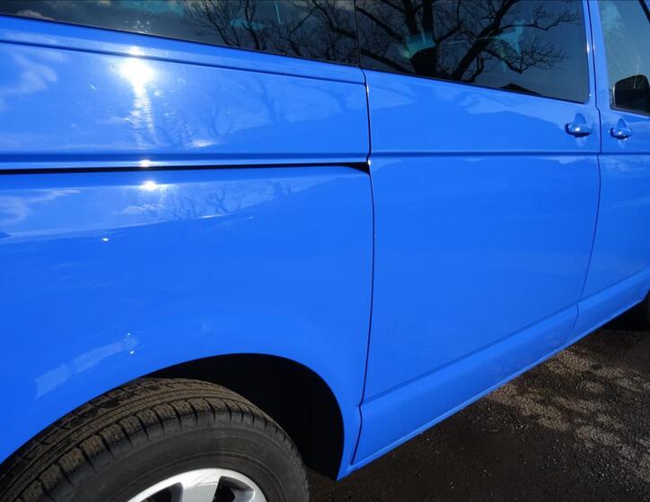 Volkswagen Caravelle 10