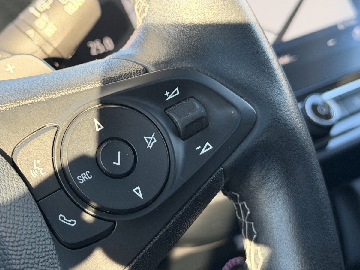 Opel Corsa Hatchback 1,2 l 74 kw