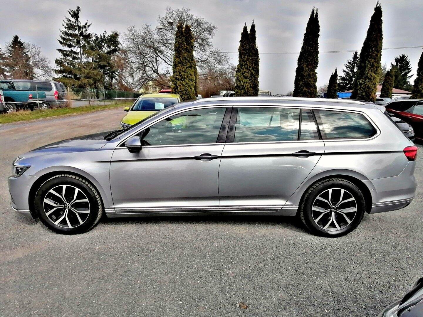 Volkswagen Passat Kombi 2,0 l 90 kw