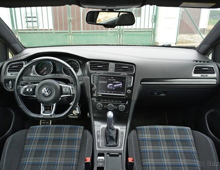 Volkswagen Golf 5