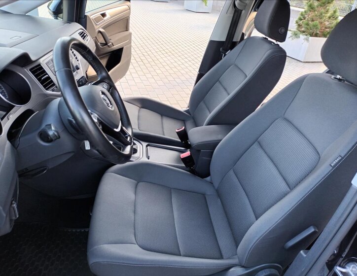 Volkswagen Golf Sportsvan MPV 1,4 l 92 kw