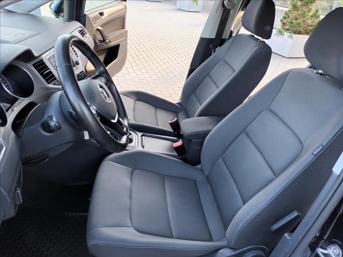 Volkswagen Golf Sportsvan MPV 1,4 l 92 kw