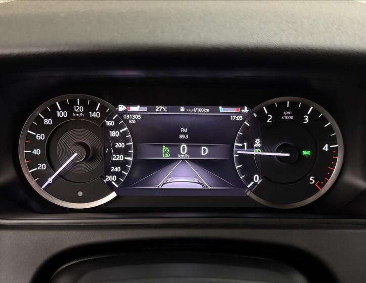 Land Rover Range Rover Velar 12