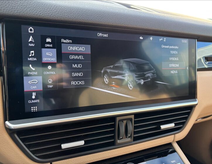 Porsche Cayenne SUV 3,0 l 250 kw