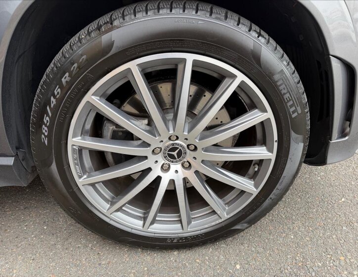 Mercedes-Benz GLS 24