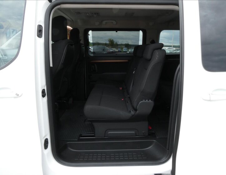 Toyota ProAce Verso 26