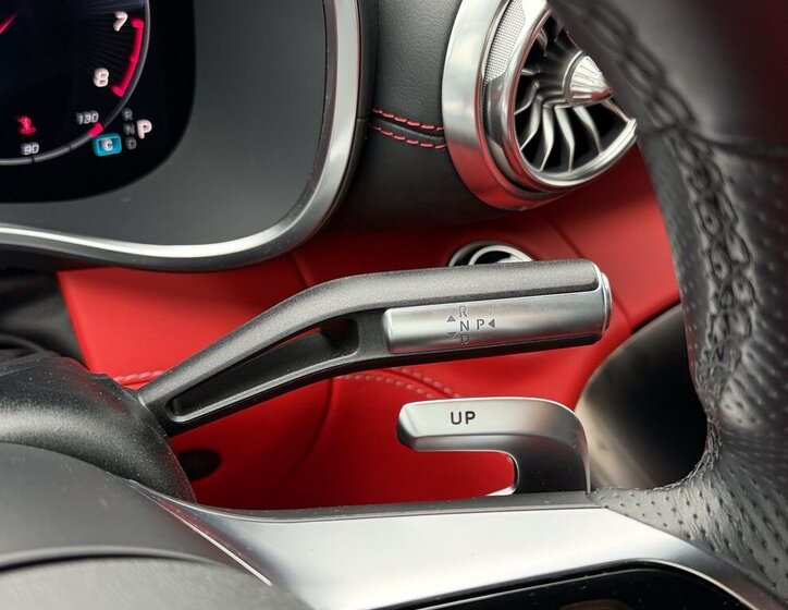 Mercedes-Benz SL Kabriolet 4,0 l 430 kw