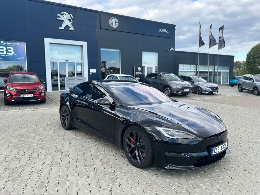 Tesla Model S Sedan / Limuzína 0,0 760 kw