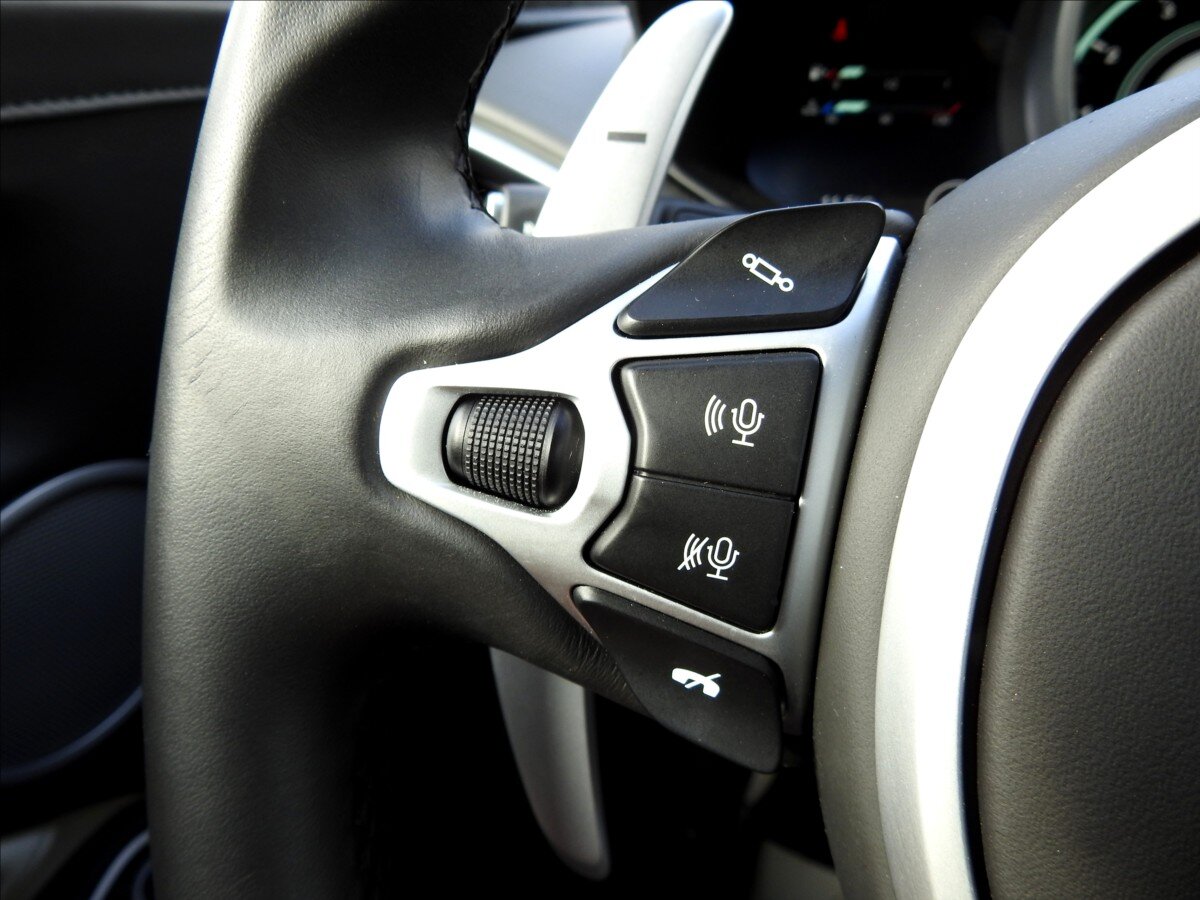 Aston Martin Vantage Kupé 4,0 l 375 kw