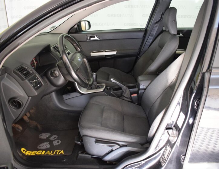 Volvo V50 Kombi 1,6 l 80 kw