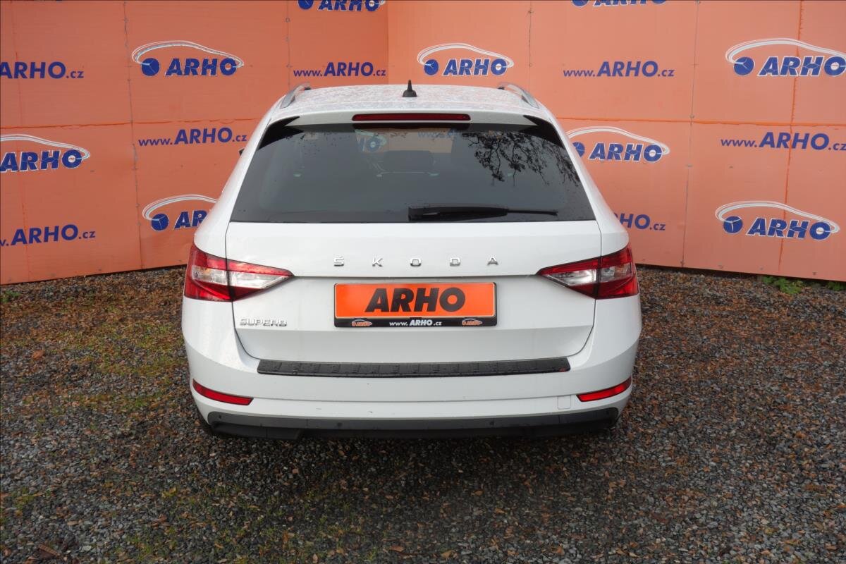 Škoda Superb Kombi 2,0 l 90 kw