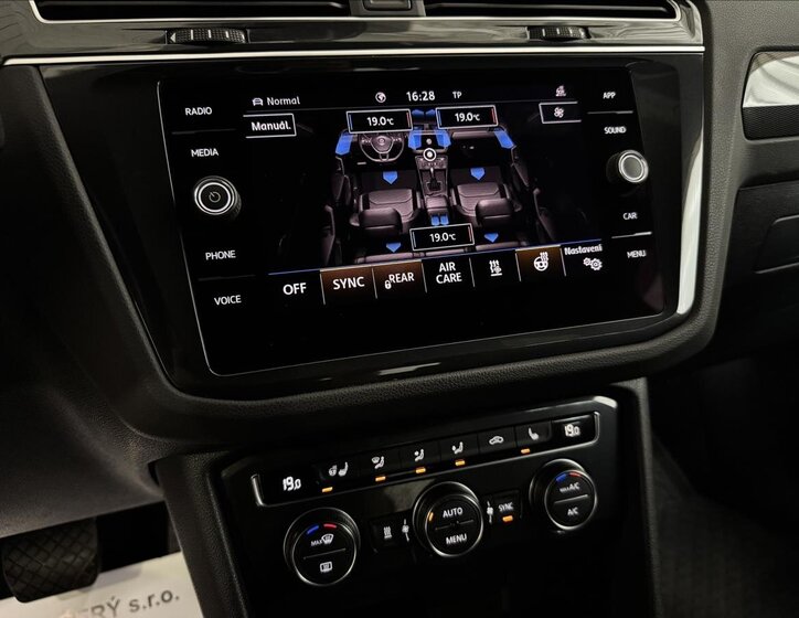 Volkswagen Tiguan 27