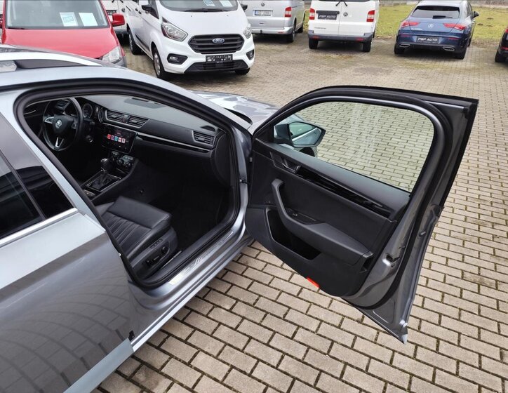 Škoda Superb Kombi 2,0 l 140 kw