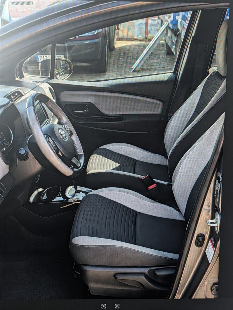 Toyota Yaris Hatchback 1,5 l 54 kw