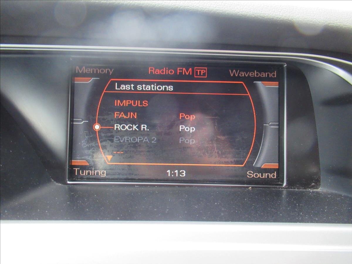 Audi A4 Kombi 2,0 l 105 kw