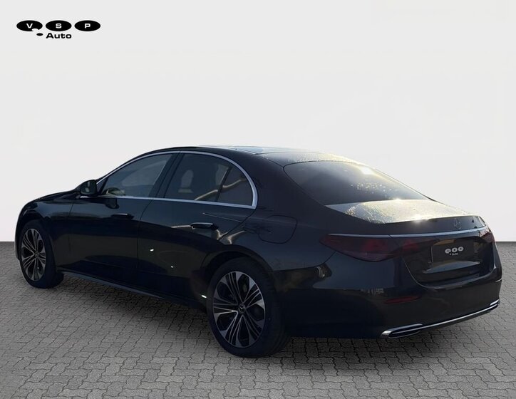 Mercedes-Benz Třídy E Sedan / Limuzína 2,0 l 225 kw