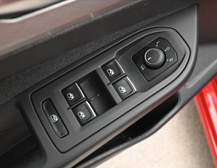 Volkswagen Golf Kombi 2,0 l 110 kw